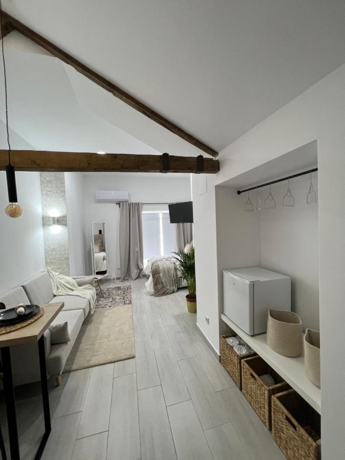 Suites Chic Herencia Eksteriør bilde